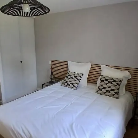L'erable A 150 M De La Benoit Villa